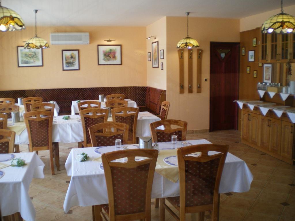 Mediterrán Panzió Harkány Exterior foto
